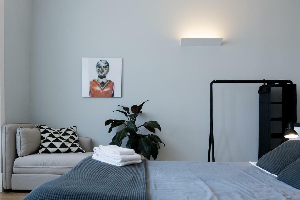 Baixa24 •P2R• Bright Apt In Vibrant Downtown Porto Eksteriør billede